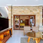 Viona 3 Villa - 3 Bdr Villa, Walk To The Beach