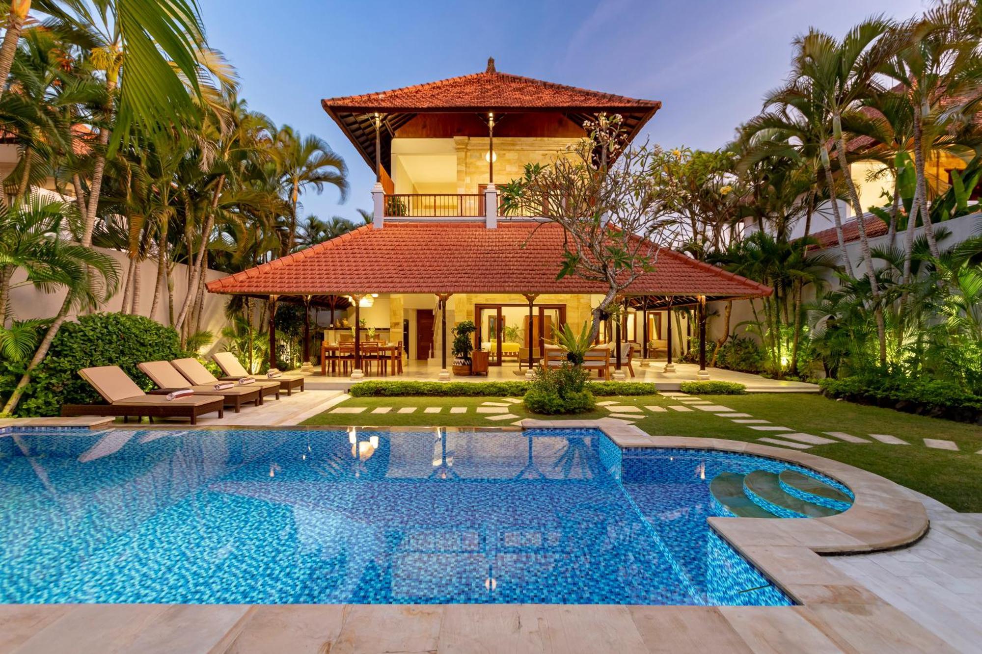 Villa Viona 3 - 3 Bdr Villa, Walk To The Seminyak (Bali)