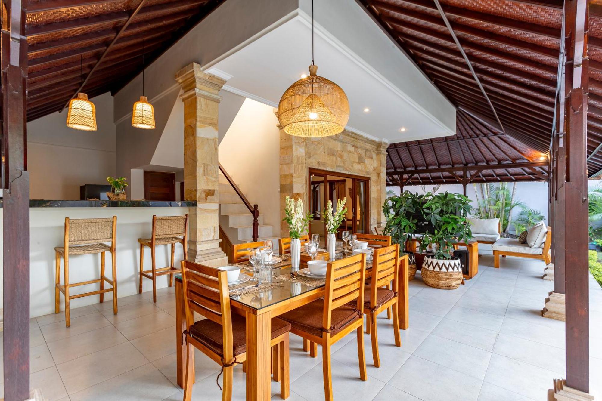 Viona 3 - 3 Bdr Villa, Walk To The *