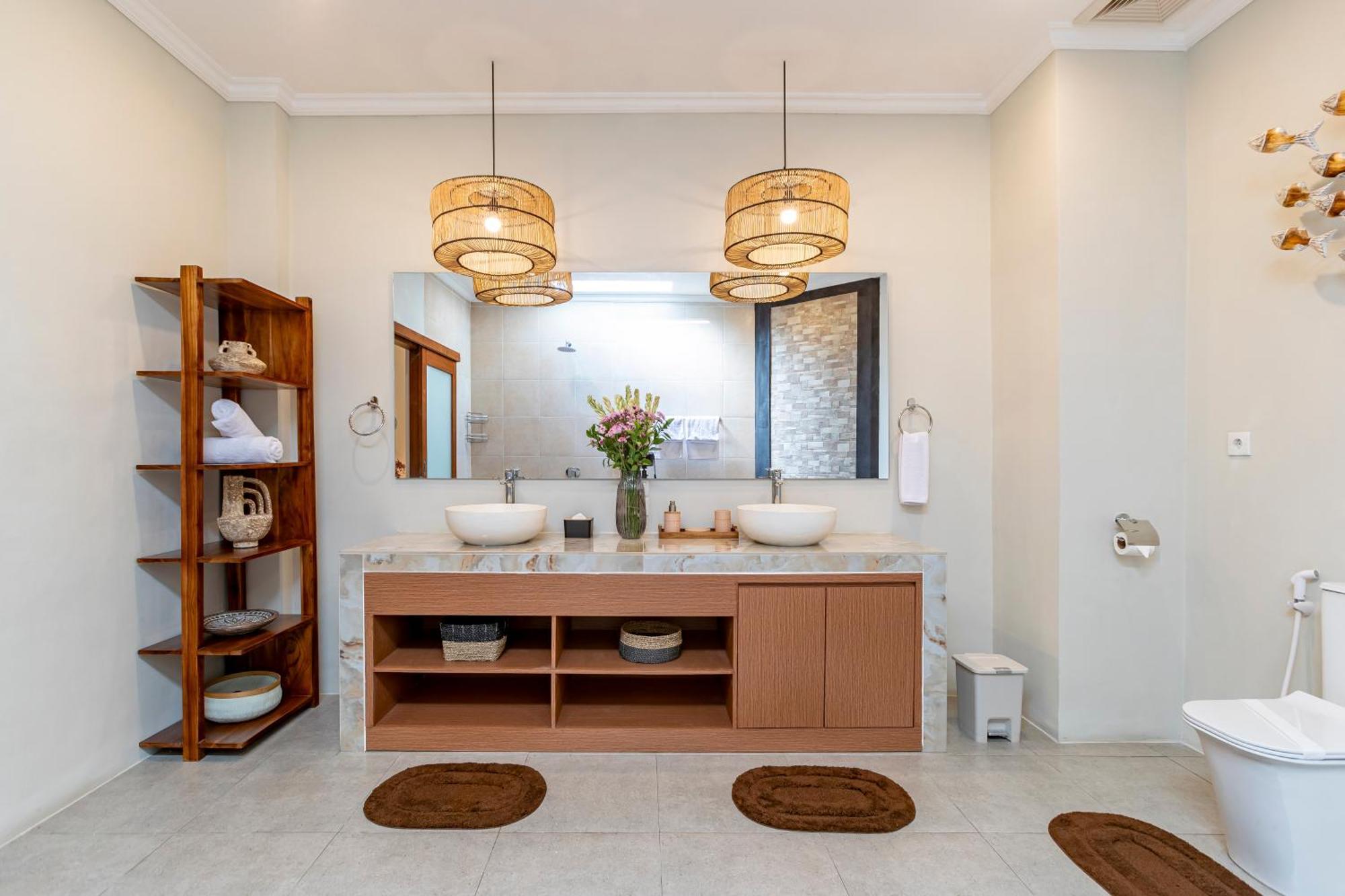 Villa Viona 3 - 3 Bdr Villa, Walk To The