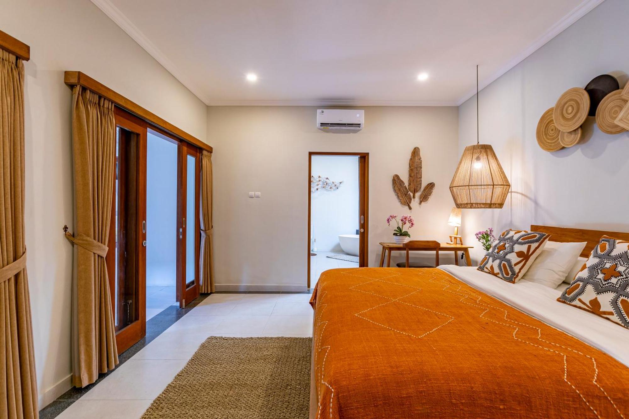 Viona 3 - 3 Bdr Villa, Walk To The *